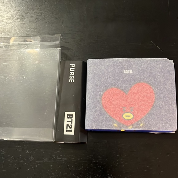 NWT Tata BT21 Wallet! - Picture 3 of 8